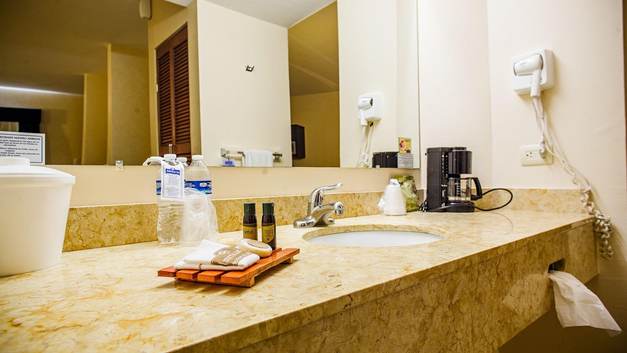 American Inn Hotel & Suites Delicias Kültér fotó